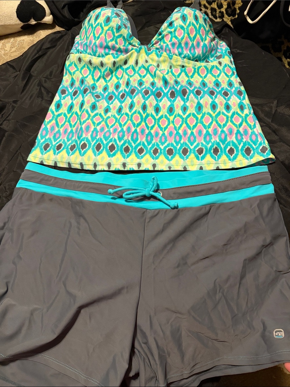 Free country xxl Tankini top with drawstring  swim shorts xxl not worn